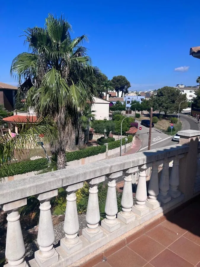 Willa Con Piscina El Vendrell Spain